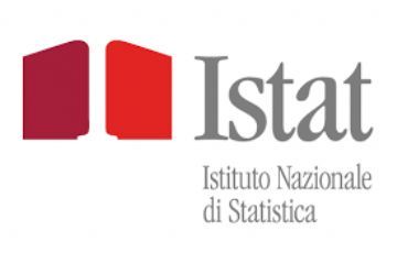 A sinistra, simbolo ufficiale a colori dell'ISTAT. A destra, scritta "Istat Istituto Nazionale di Statistica" in grigio.